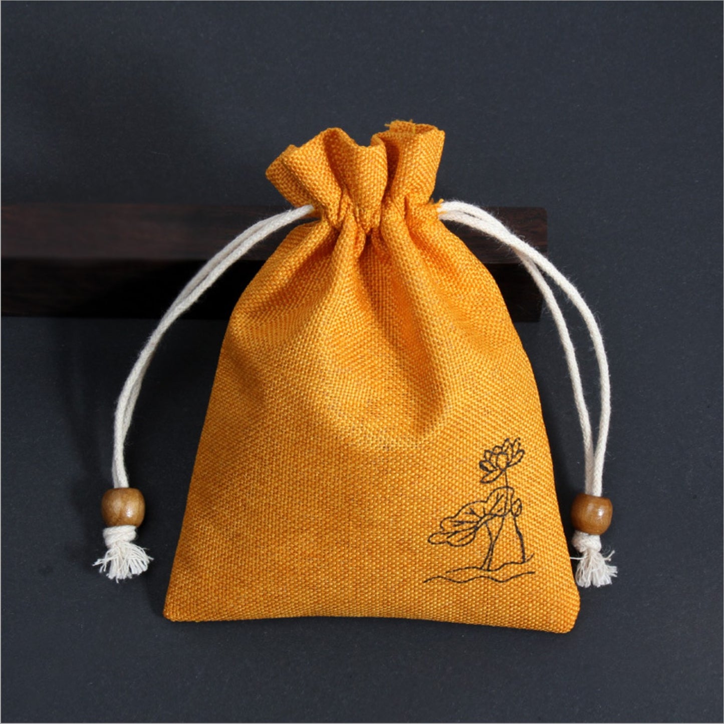 Zen Style Burlap Pouches for Making Fragrant Sachets, or Holding Jewelleries, Gifts, etc. / Powder Leak Proof Design